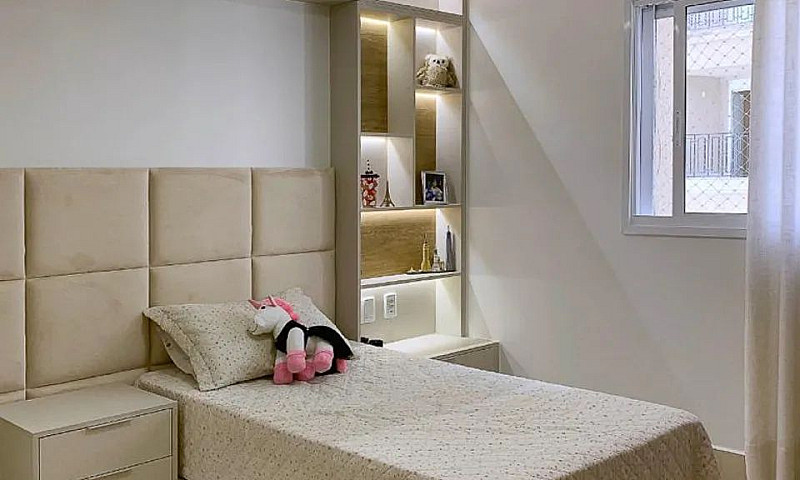 Apartamento De 242 M...
