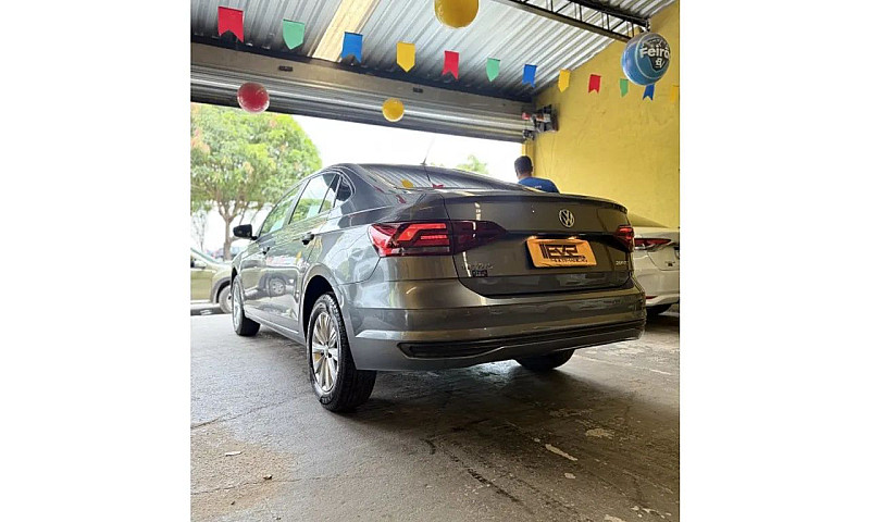 Volkswagen Virtus Co...