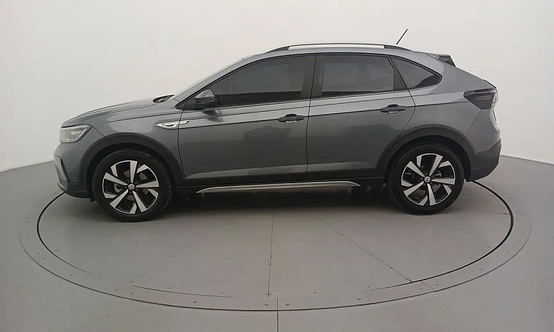 Volkswagen Nivus Hig...