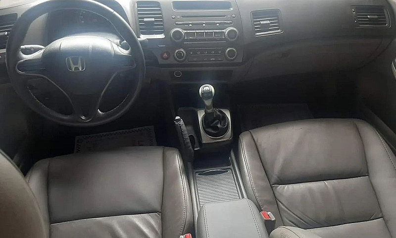 Honda Civic Sedan Lx...