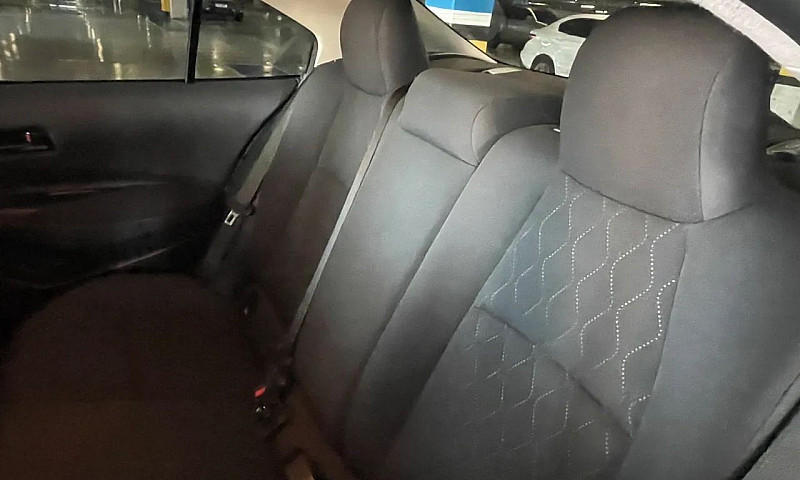 Toyota Corolla Gli 2...
