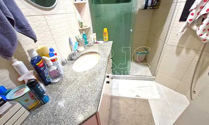 Imóvel Para Venda Te...