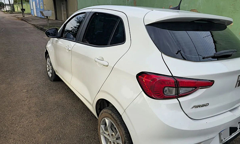 Fiat Argo Drive 1.0 ...