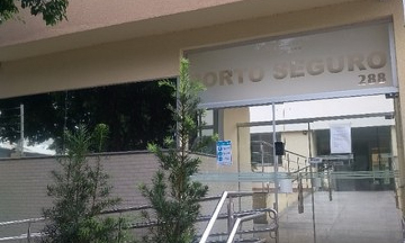 Apto De 03 Quartos E...