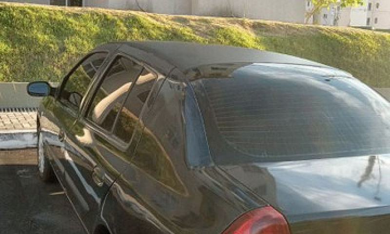 Renault Clio Sedan...