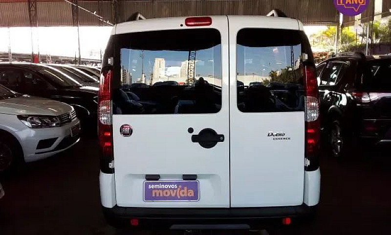 Fiat Doblò Essence 1...