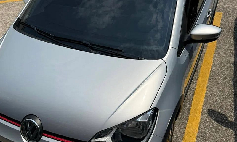 Volkswagen Up! Cross...