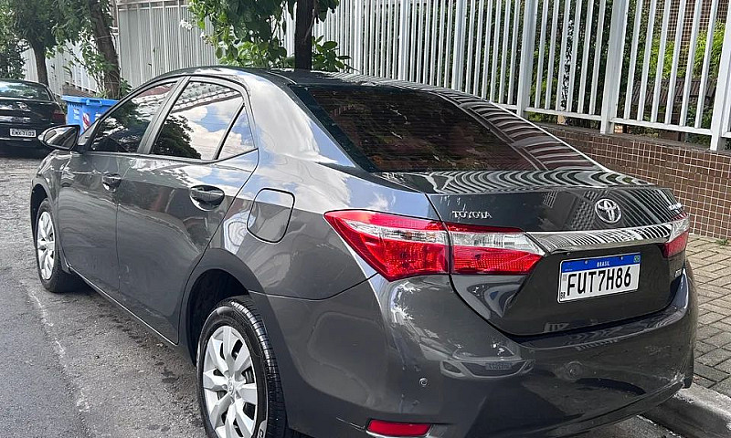Toyota Corolla Gli 1...