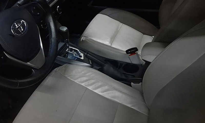 Corolla 2015 Automát...