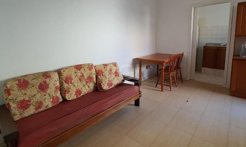 Apartamento Em Flore...