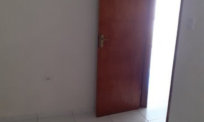 Privê Em Pau Amarelo...