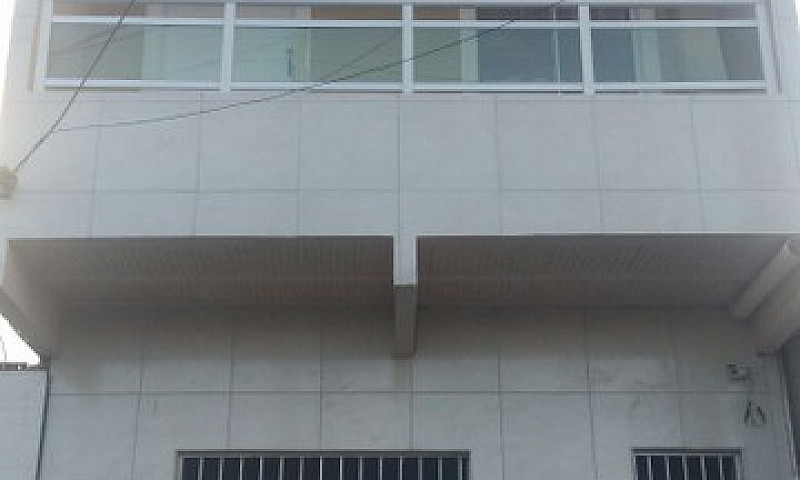Casa Na Avenida...