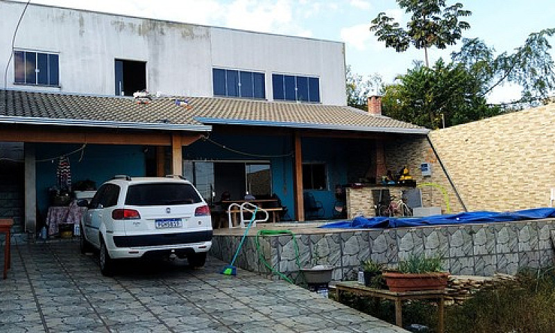 Sobrado No Bairro Va...