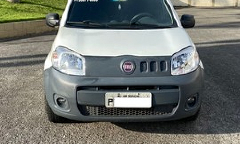Vendo Fiorino Abaixo...