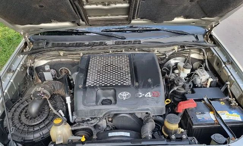 Toyota Sw4 2006 Dies...