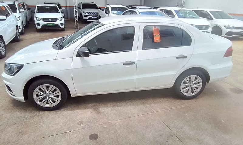 Volkswagen Voyage 1....