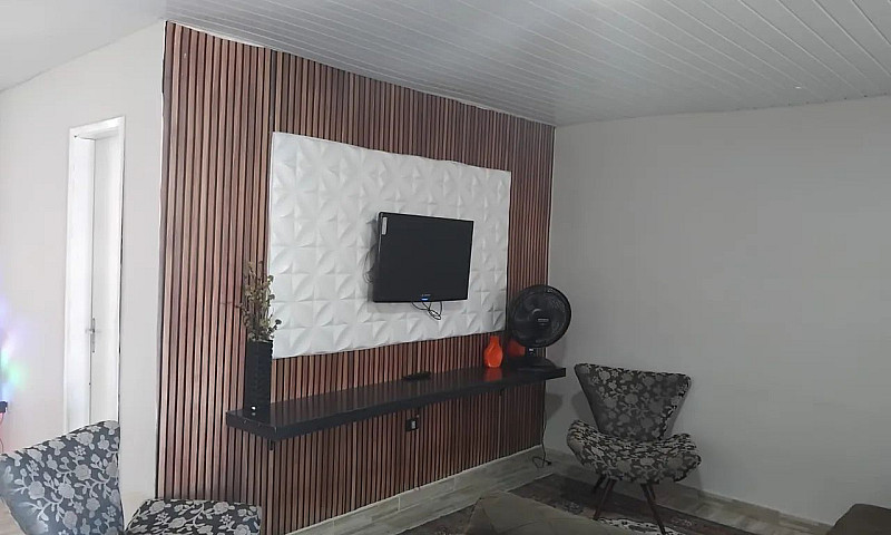 Aluga-Se Casa Na Pra...