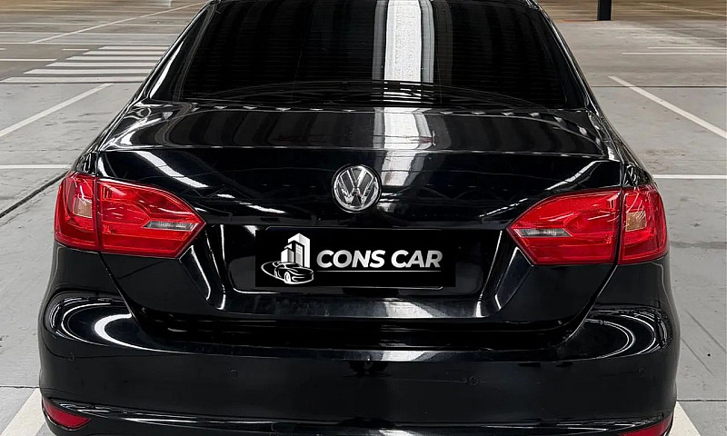 Volkswagen Jetta Com...
