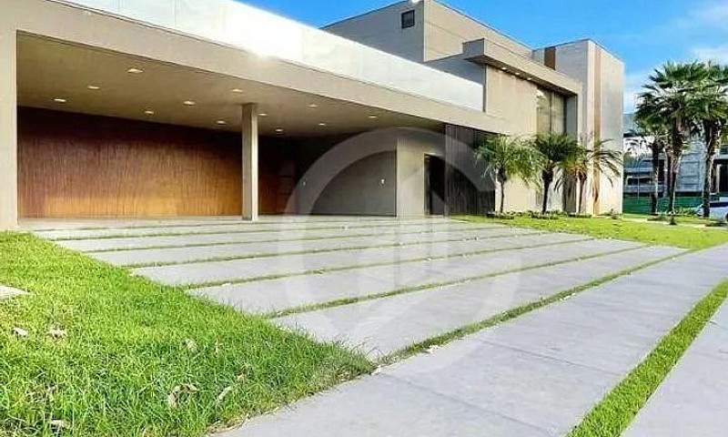 Mansão Com Fachada A...