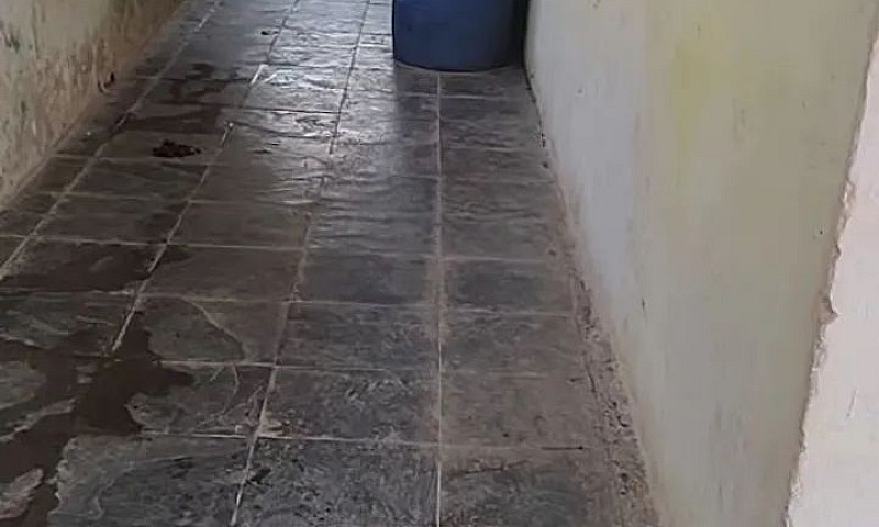 Casa À Venda Ou Troc...