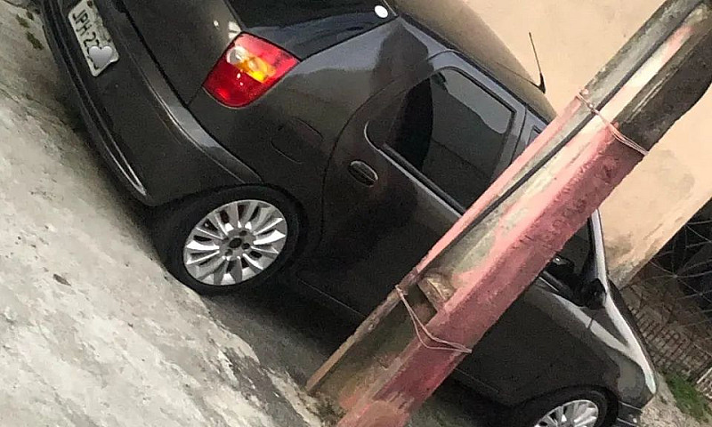 Fiat Palio Young 1.0...