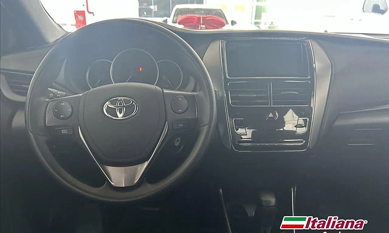 Toyota Yaris Xl 1.5 ...
