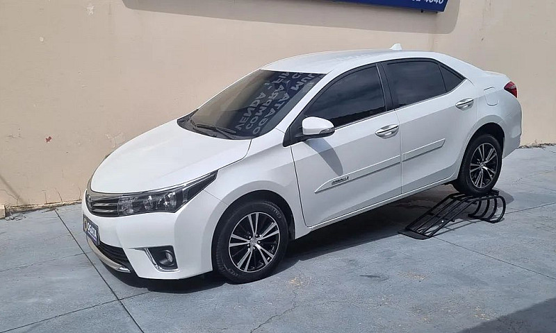 Toyota Corolla Altis...