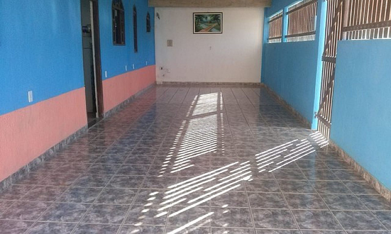 Vendo Uma Casa Em Pa...