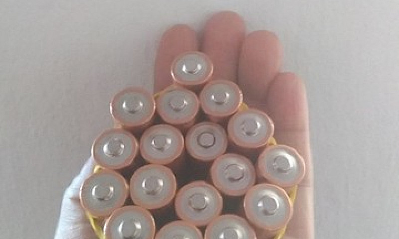 Pilhas Duracell Aa...