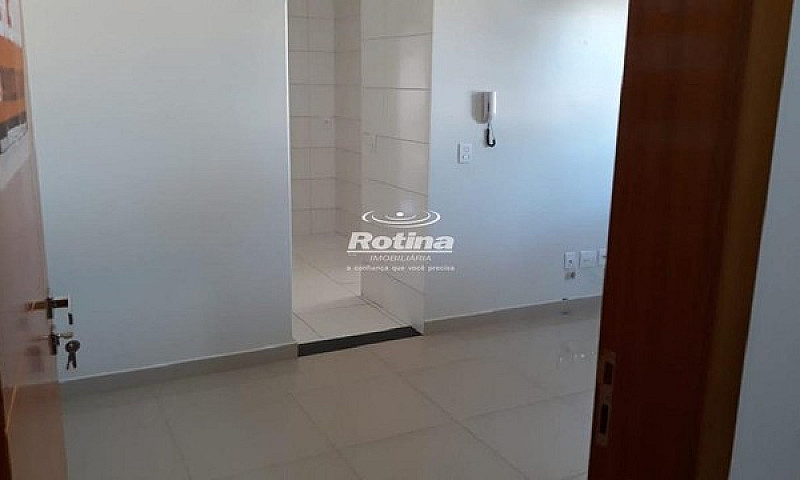 Apartamento Para Alu...