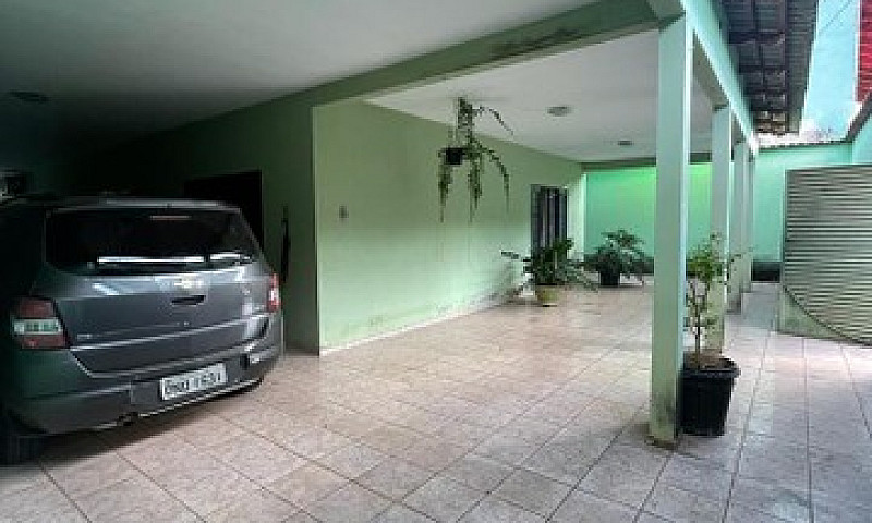 3 Quartos (1 Suíte) ...