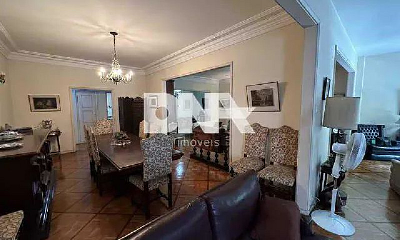 Apartamento Com Área...