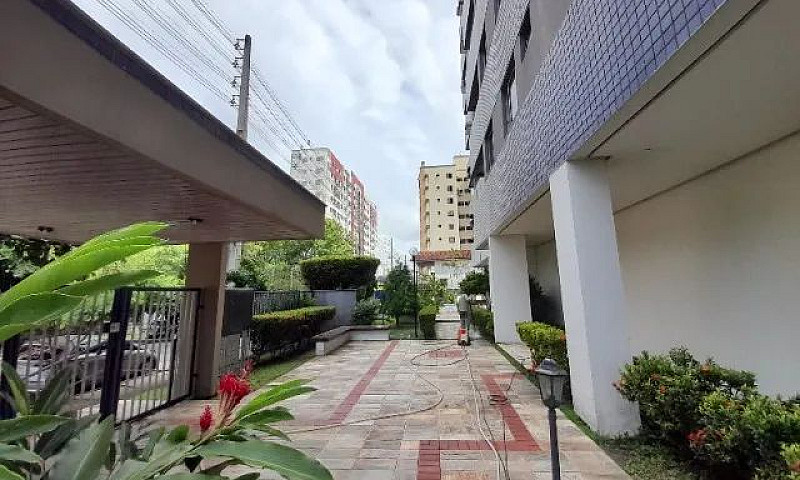 Nossa Senhora Das Gr...