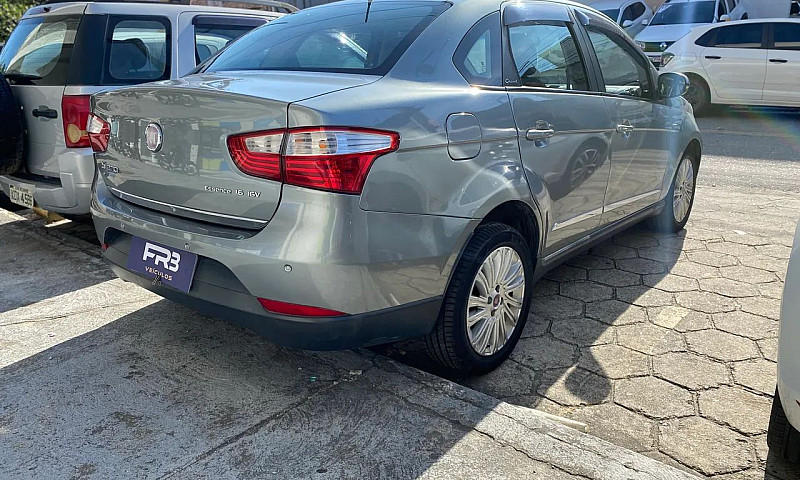Fiat Grand Siena Ess...