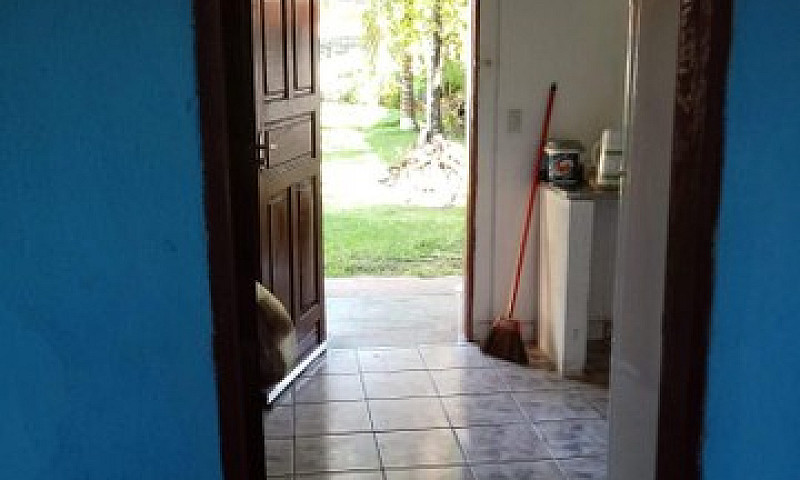 Vendo Uma Casa Em Pa...