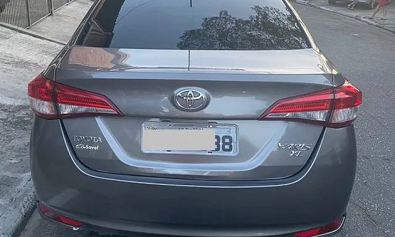 Toyota Yaris Xl Sedã...