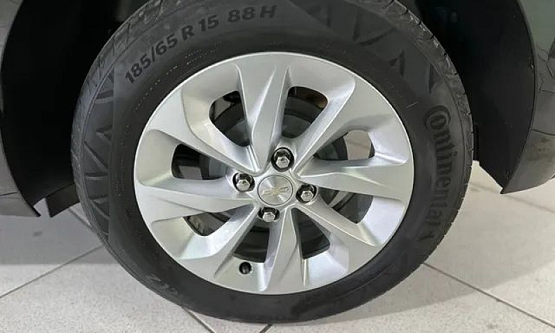 Chevrolet Onix Hatch...