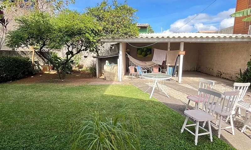 Casa Mobiliada Com 3...