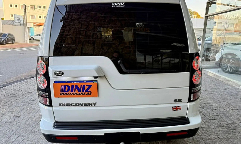Land Rover Discovery...