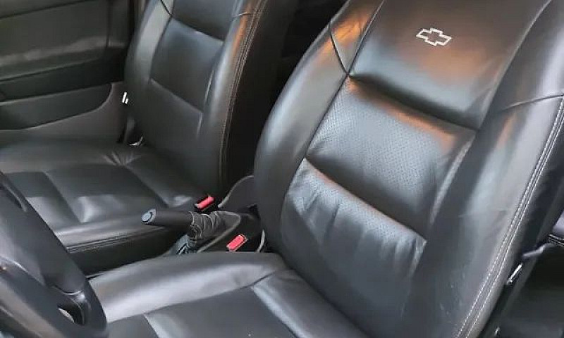 Chevrolet Astra 2.0 ...