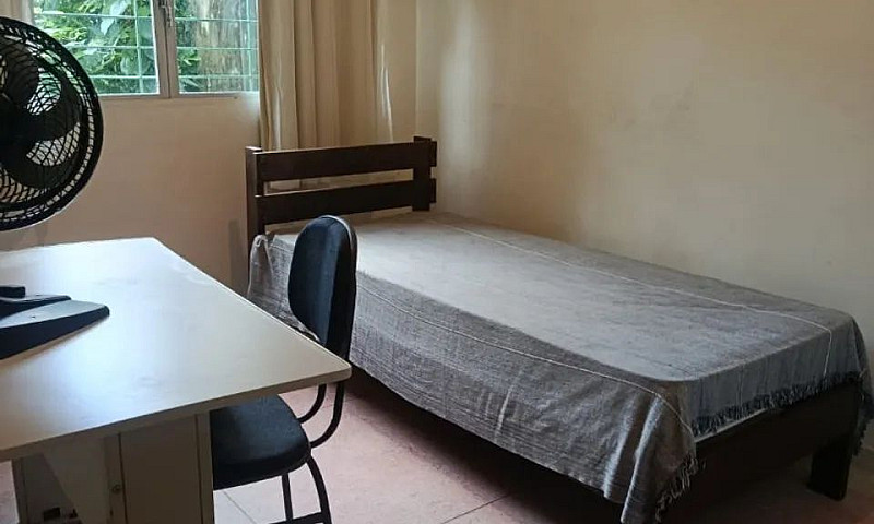 Quarto Mobiliado Em ...