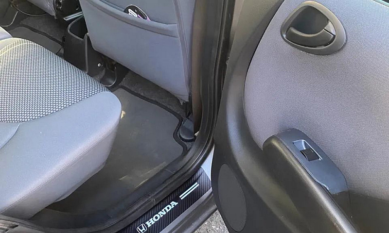 Honda Fit Lx 1.4/ 1....