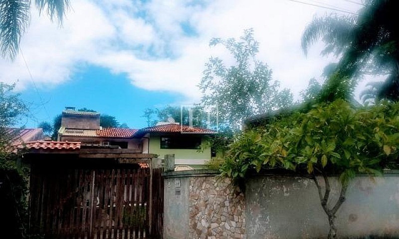 Casa De 3 Dormitório...