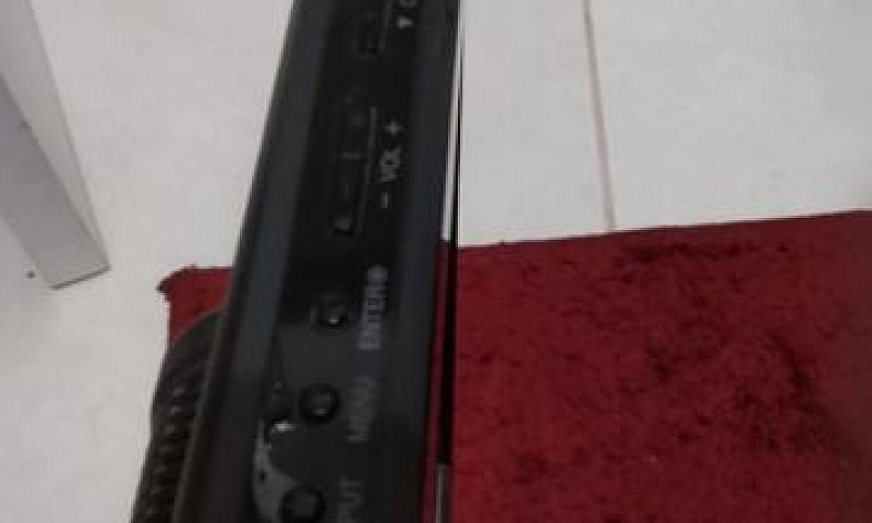 Tv Lg 24Polegadas...