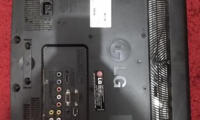 Tv Lg 24Polegadas...