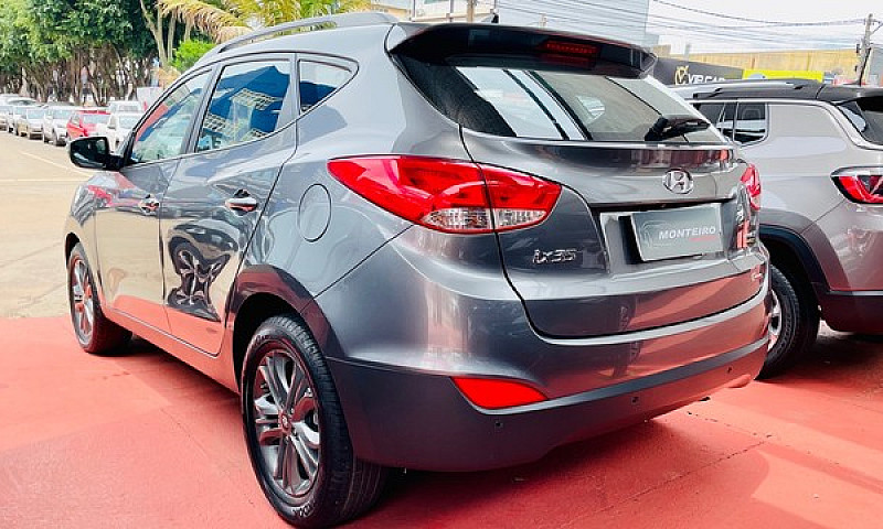 Hiunday Suv Ix35 201...