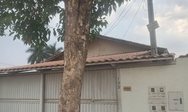 Casa De Aluguel Na F...