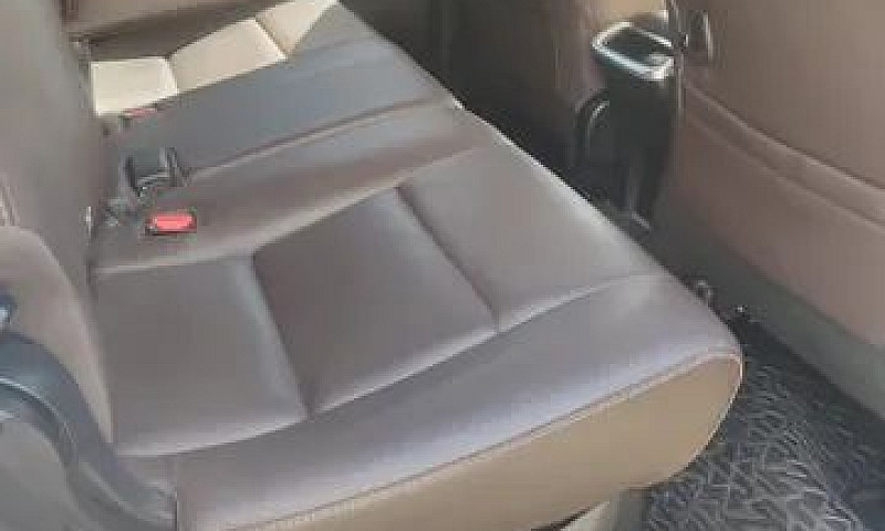 Toyota Hilux Sw4 Srx...