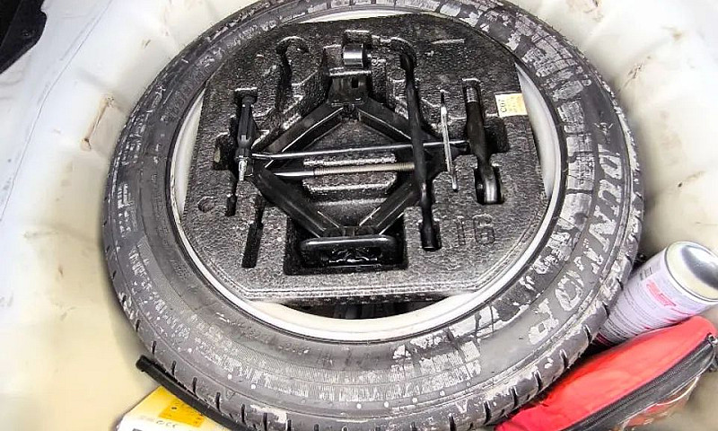 Hyundai Elantra 2.0 ...