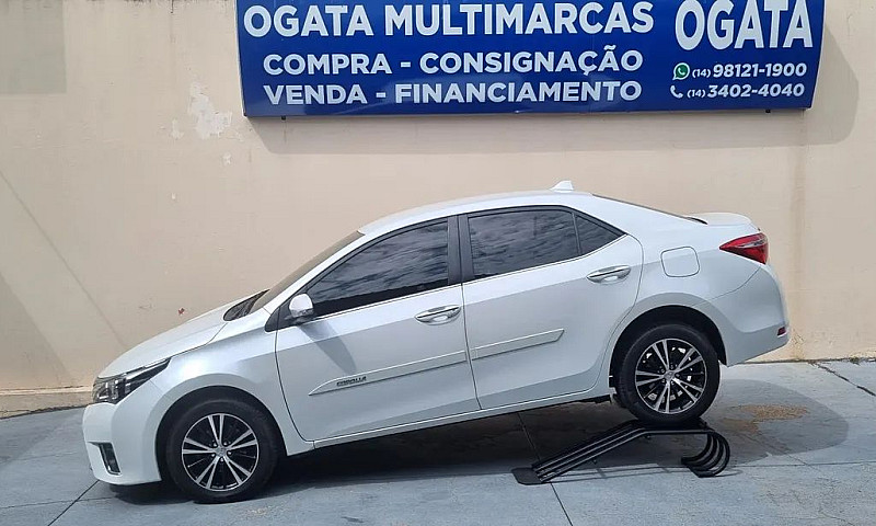 Toyota Corolla Altis...